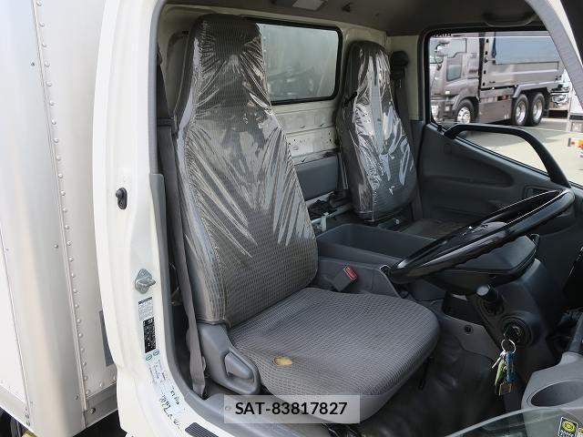 Hino DUTRO 2018-12 7961310-11