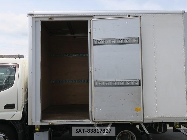 Hino DUTRO 2018-12 7961310-7