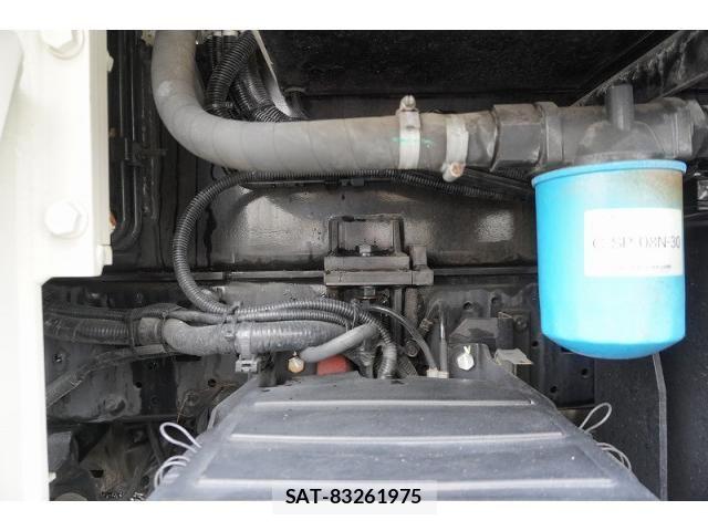 Hino DUTRO 2018-03 7961294-11