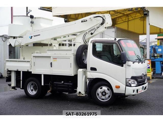Hino DUTRO 2018-03 7961294-5