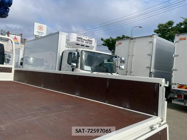 Hino DUTRO 2024-01 7961264-12