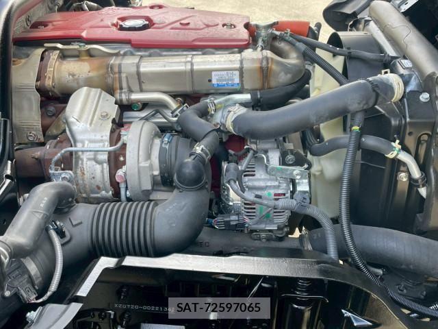 Hino DUTRO 2024-01 7961264-26
