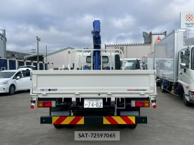 Hino DUTRO 2024-01 7961264-4