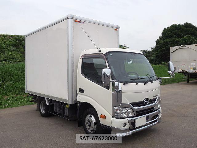 Hino DUTRO 2018-12 7961311-1