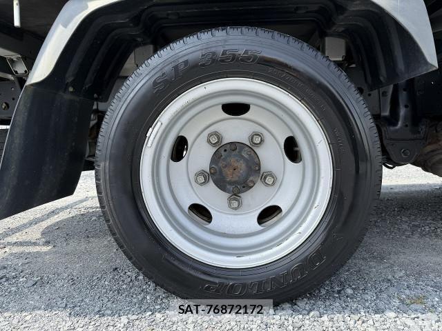 Hino DUTRO 2020-08 7961302-10
