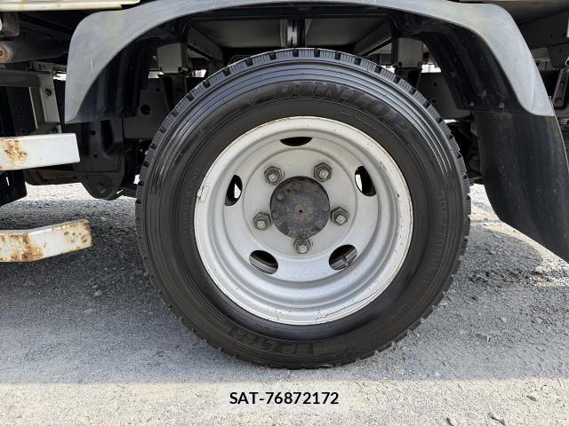 Hino DUTRO 2020-08 7961302-12