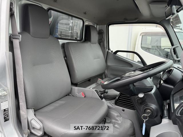 Hino DUTRO 2020-08 7961302-13