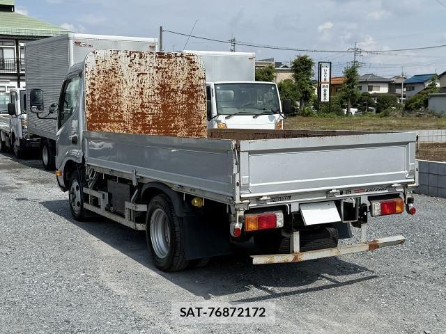 Hino DUTRO 2020-08 7961302-27