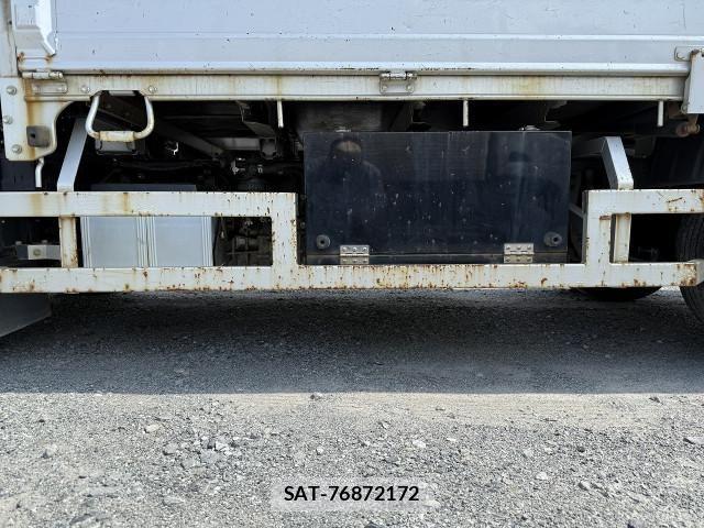 Hino DUTRO 2020-08 7961302-7