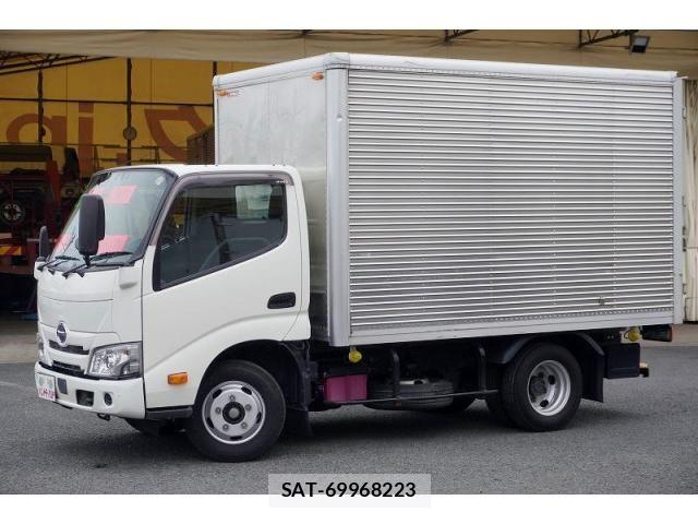 Hino DUTRO 2021-03 7961308-0