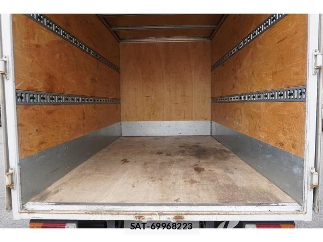Hino DUTRO 2021-03 7961308-17