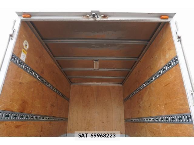 Hino DUTRO 2021-03 7961308-18