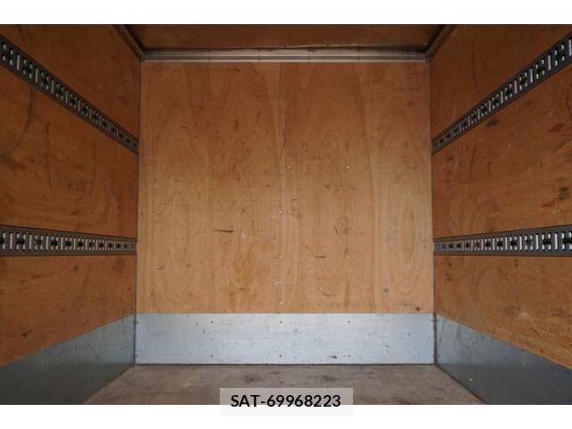 Hino DUTRO 2021-03 7961308-20