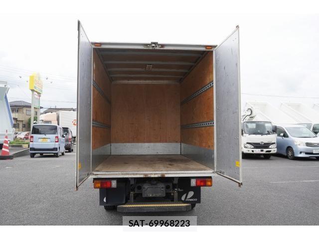 Hino DUTRO 2021-03 7961308-21