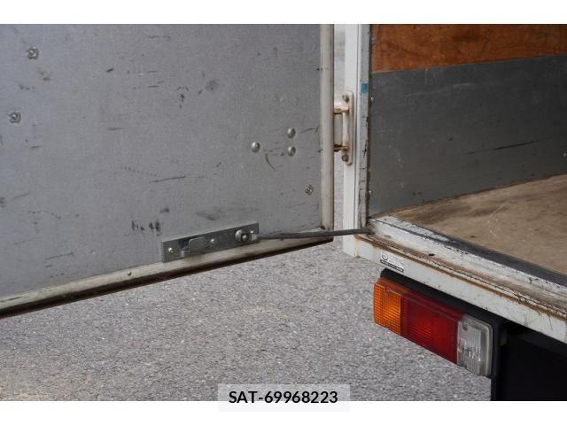 Hino DUTRO 2021-03 7961308-22