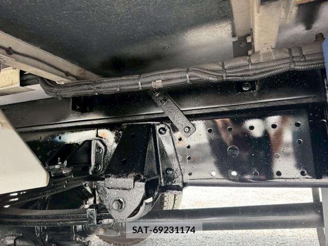 Hino DUTRO 2022-02 7961277-25