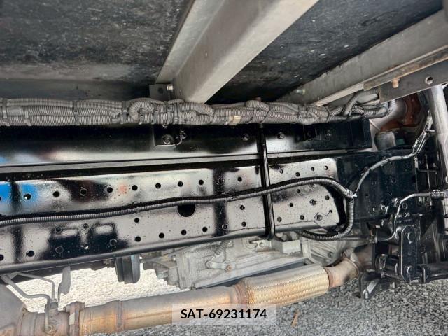 Hino DUTRO 2022-02 7961277-26