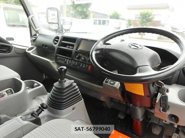 Hino DUTRO 2015-12 7961290-20