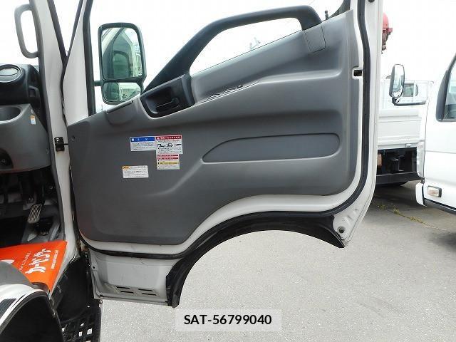 Hino DUTRO 2015-12 7961290-22