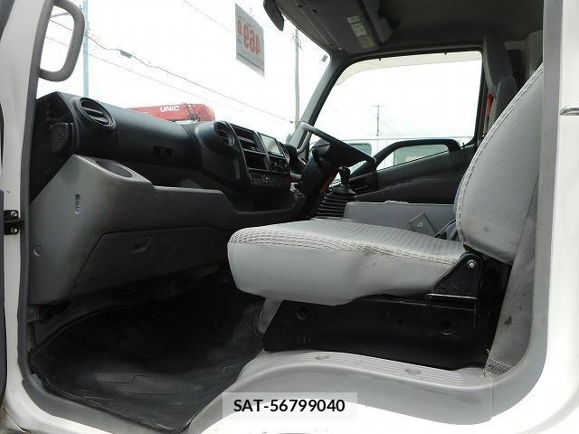 Hino DUTRO 2015-12 7961290-24