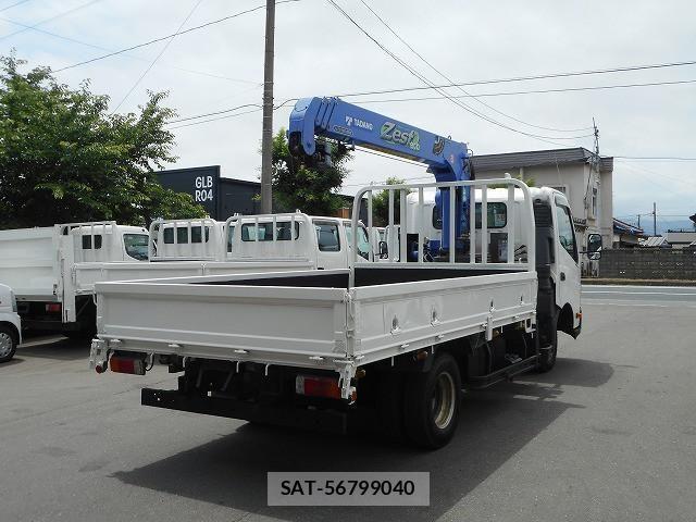 Hino DUTRO 2015-12 7961290-6