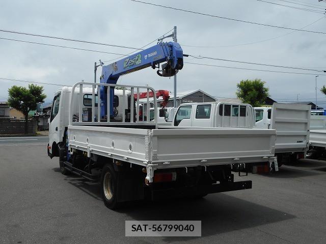 Hino DUTRO 2015-12 7961290-7