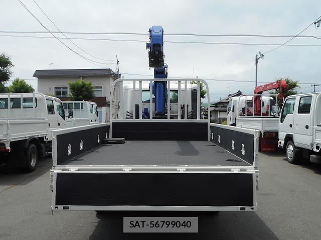 Hino DUTRO 2015-12 7961290-8