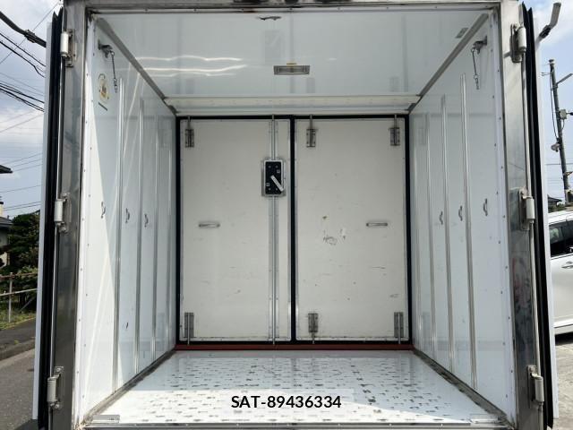 Hino DUTRO 2020-03 7961289-14