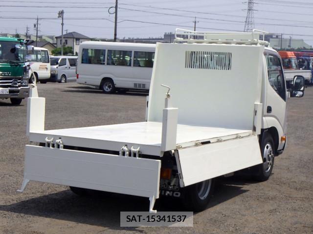 Hino DUTRO 2019-06 7961293-13