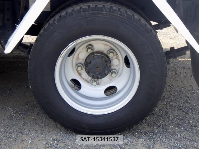 Hino DUTRO 2019-06 7961293-23