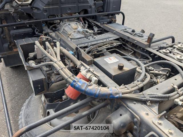 Hino DUTRO 2019-10 7961269-16