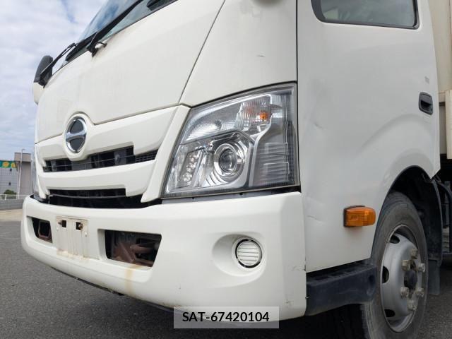 Hino DUTRO 2019-10 7961269-24