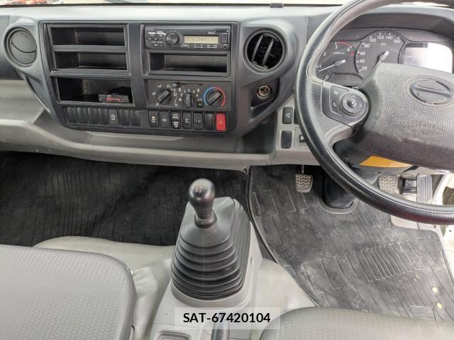 Hino DUTRO 2019-10 7961269-27
