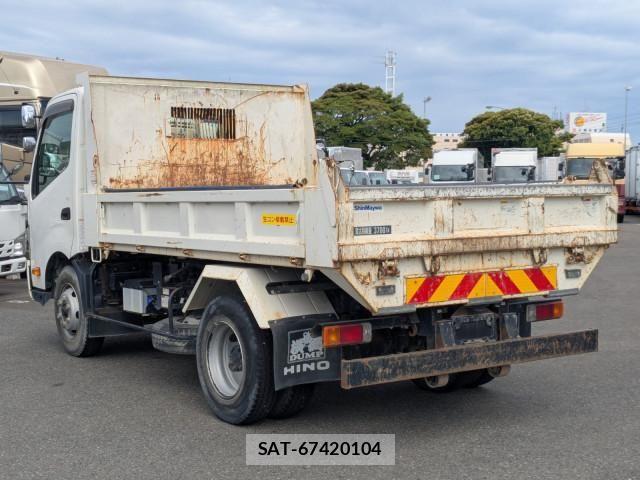 Hino DUTRO 2019-10 7961269-3