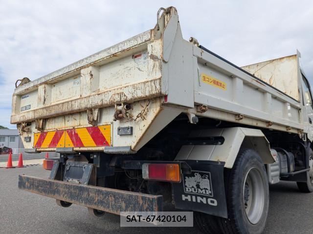 Hino DUTRO 2019-10 7961269-6