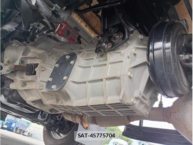 Hino DUTRO 2017-05 7961303-15