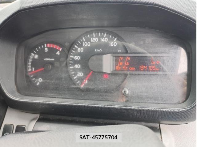 Hino DUTRO 2017-05 7961303-23
