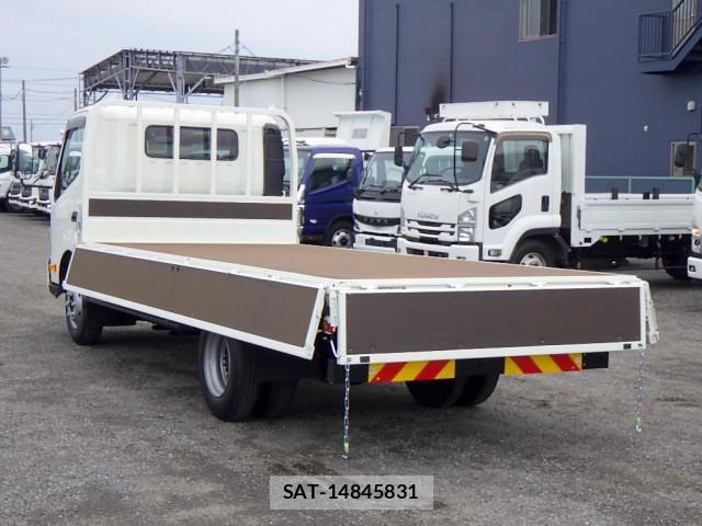 Hino DUTRO 2025-11 7961275-11