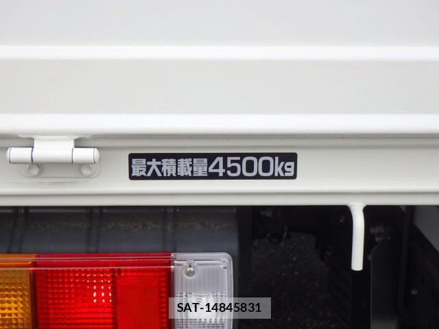 Hino DUTRO 2025-11 7961275-17