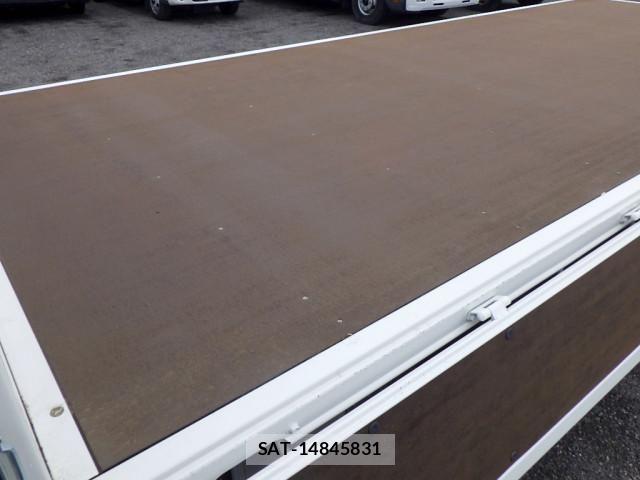 Hino DUTRO 2025-11 7961275-18