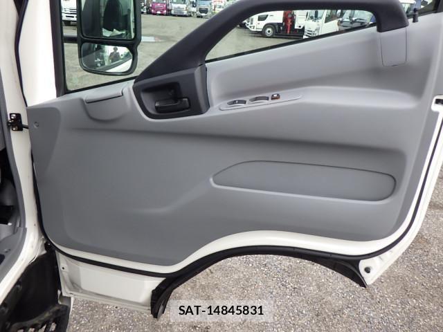 Hino DUTRO 2025-11 7961275-22