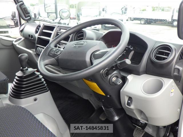 Hino DUTRO 2025-11 7961275-23