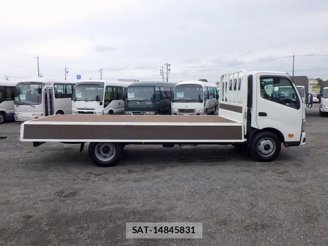 Hino DUTRO 2025-11 7961275-7
