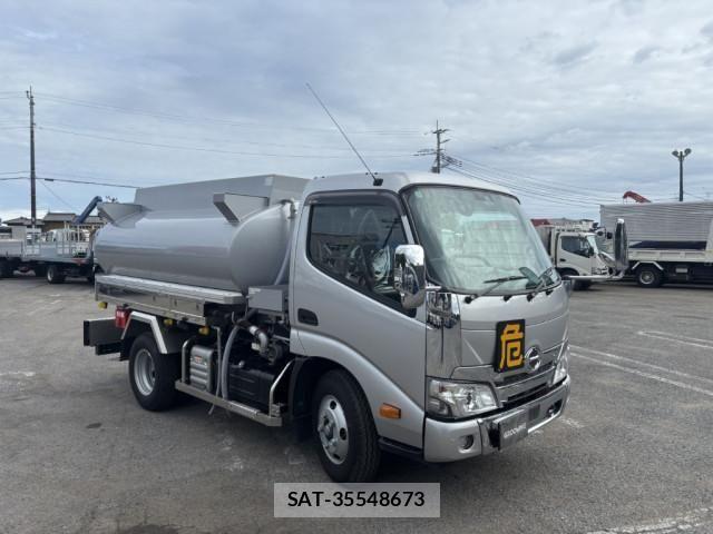 Hino DUTRO 2026-01 7961258-2