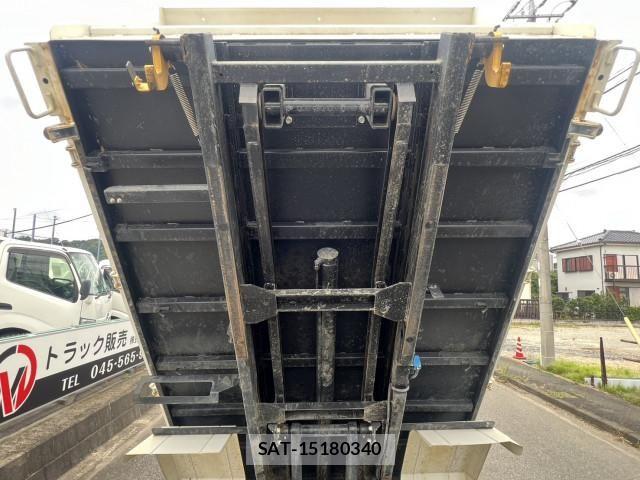 Hino DUTRO 2024-02 7961270-13