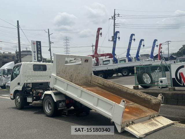 Hino DUTRO 2024-02 7961270-8