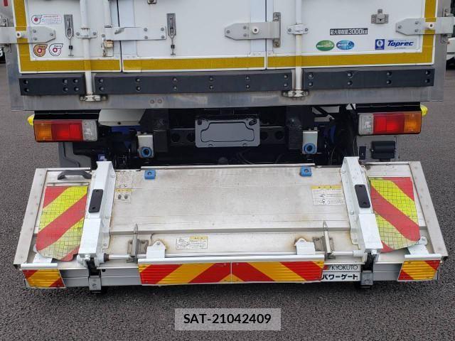 Hino DUTRO 2021-05 7961265-20