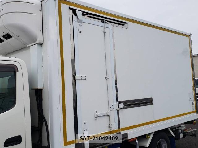 Hino DUTRO 2021-05 7961265-6