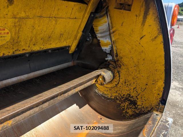 Hino DUTRO 2019-05 7961300-10
