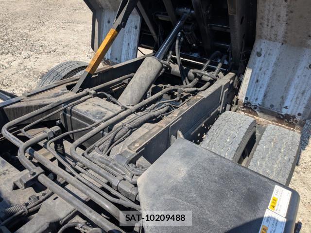 Hino DUTRO 2019-05 7961300-22